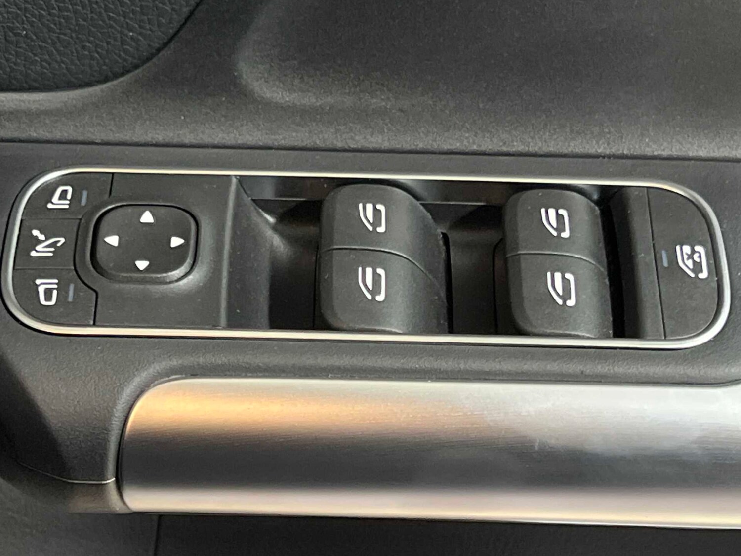 Used Mercedes-Benz GLA 2024 for sale - 77628319: Photo 34