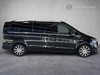 Used Mercedes-Benz V-Class 2025 for sale - 78385880: Photo