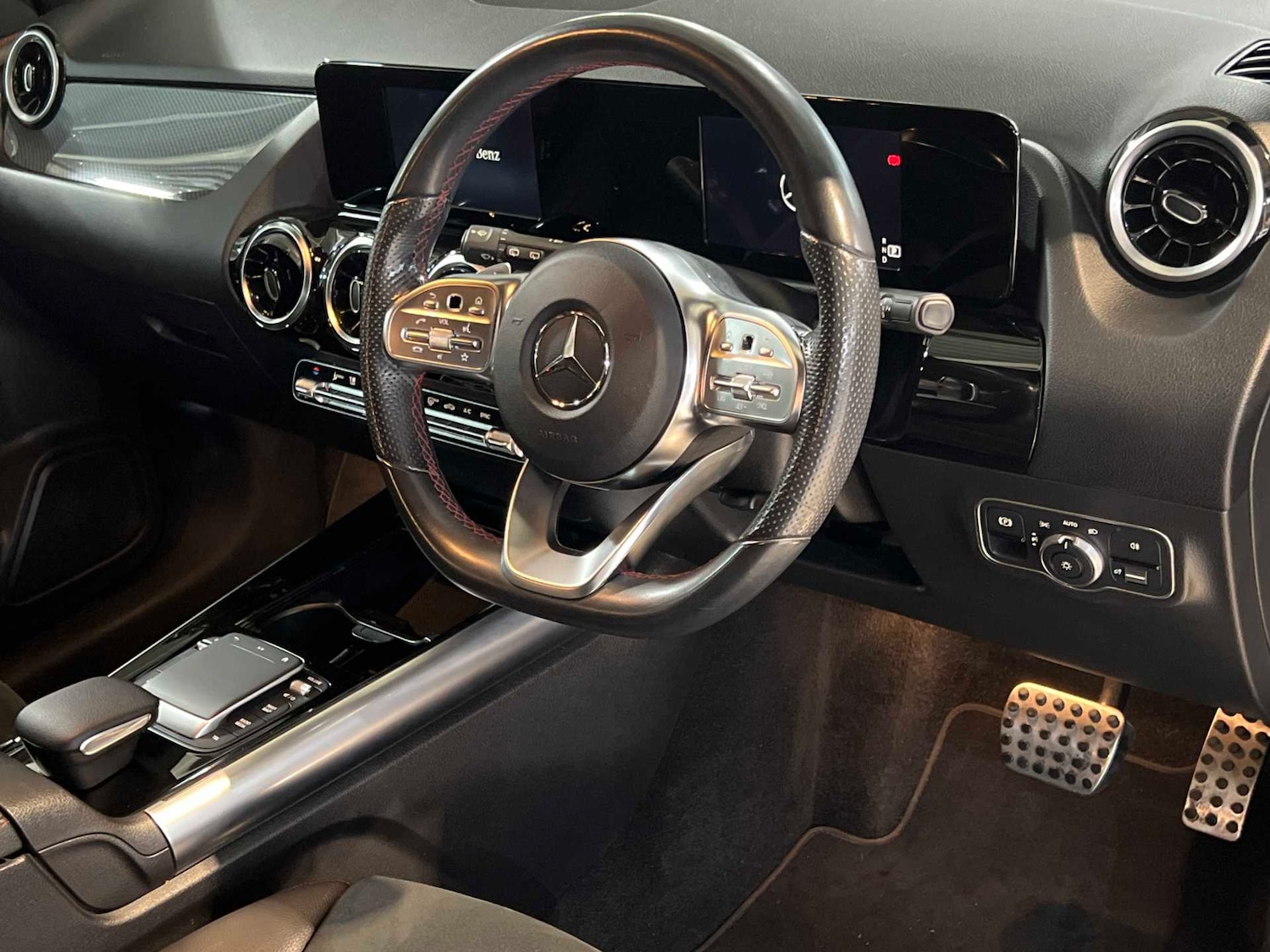 Used Mercedes-Benz GLA 2022 for sale - 76705039: Photo 14