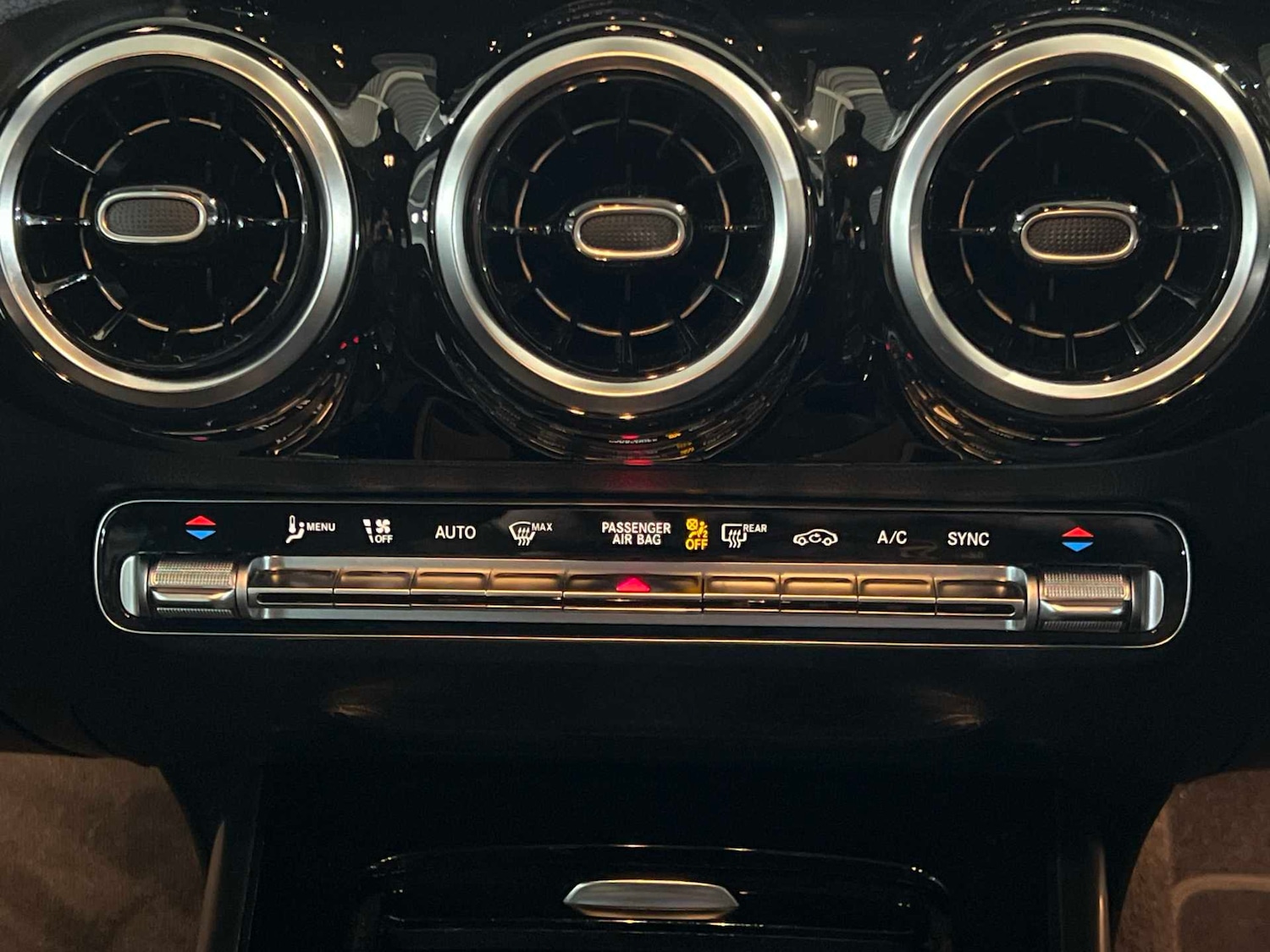 Used Mercedes-Benz GLA 2022 for sale - 76705039: Photo 21