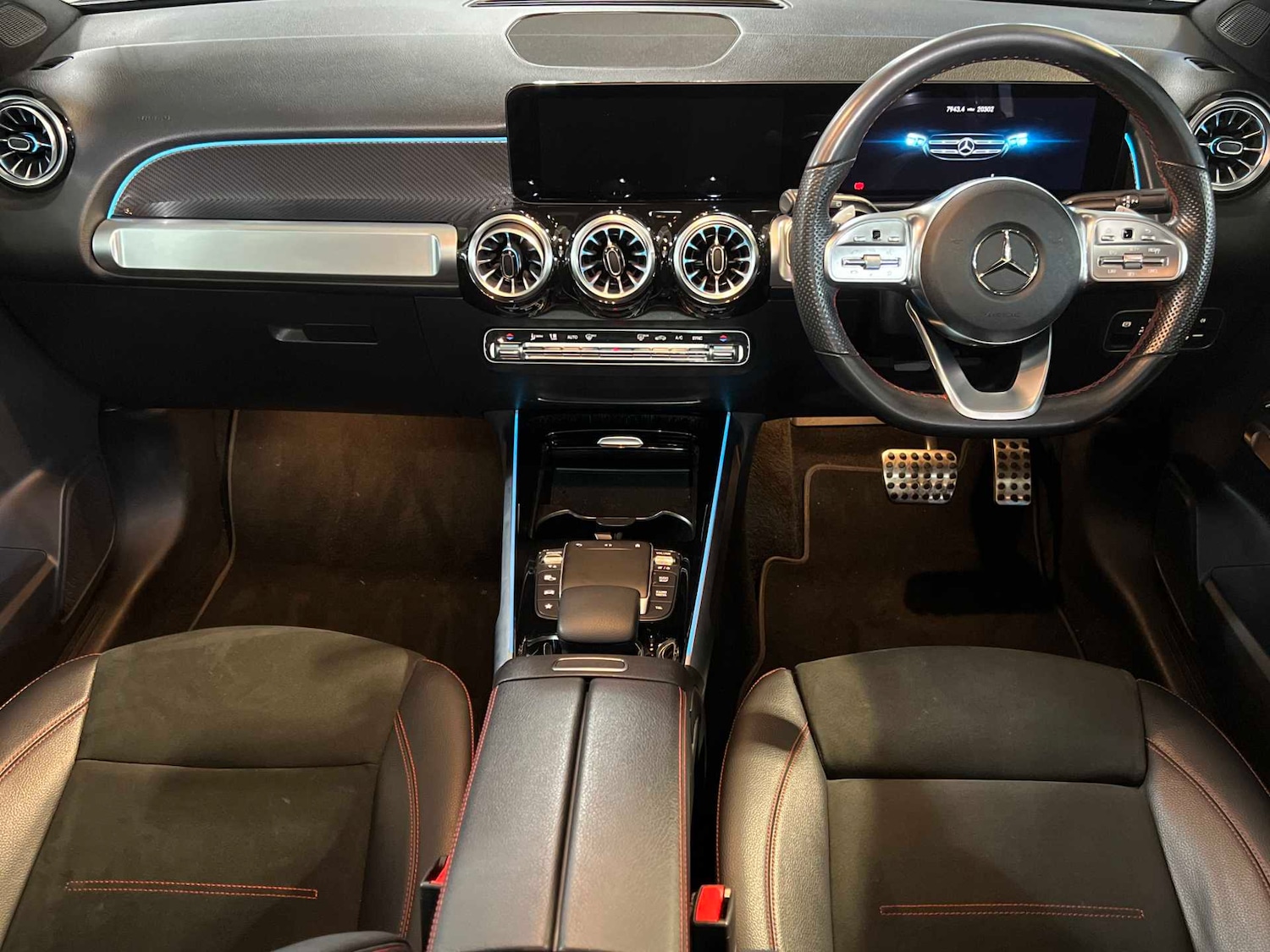 Used Mercedes-Benz GLB 2022 for sale - 77068520: Photo 3