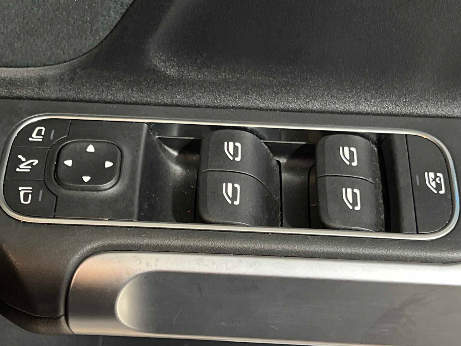 Used Mercedes-Benz GLB 2022 for sale - 77068520: Photo 35