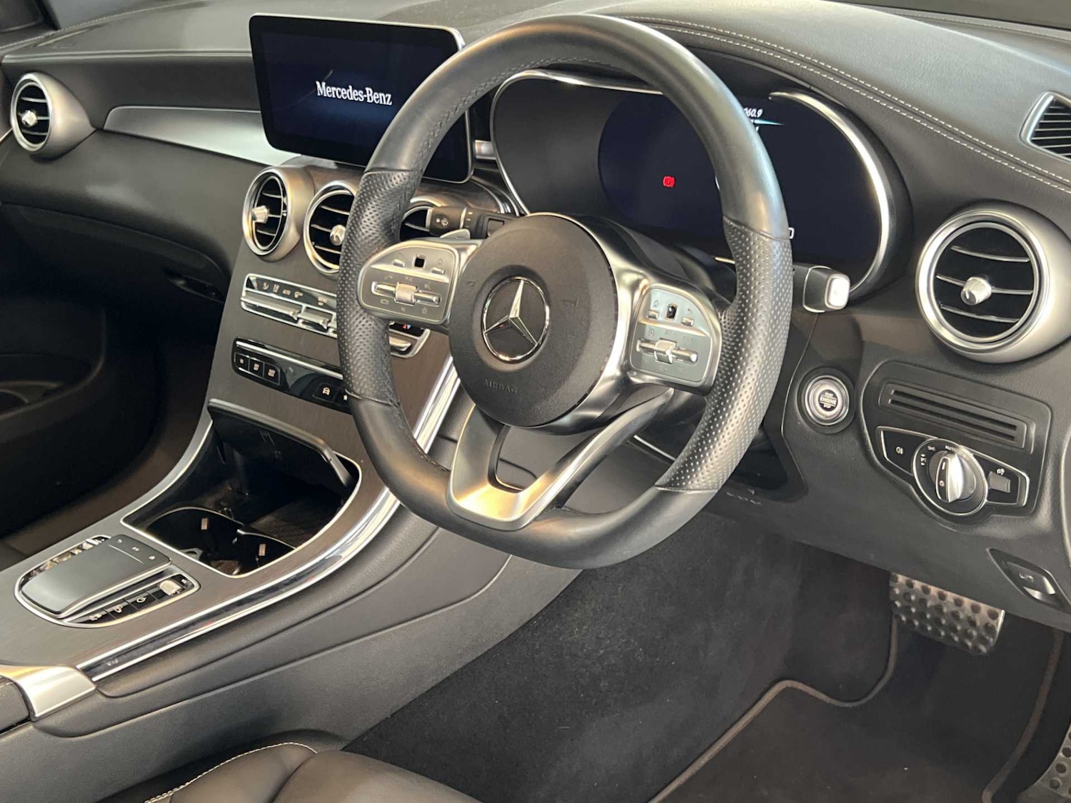 Used Mercedes-Benz GLC 2021 for sale - 76088065: Photo 15