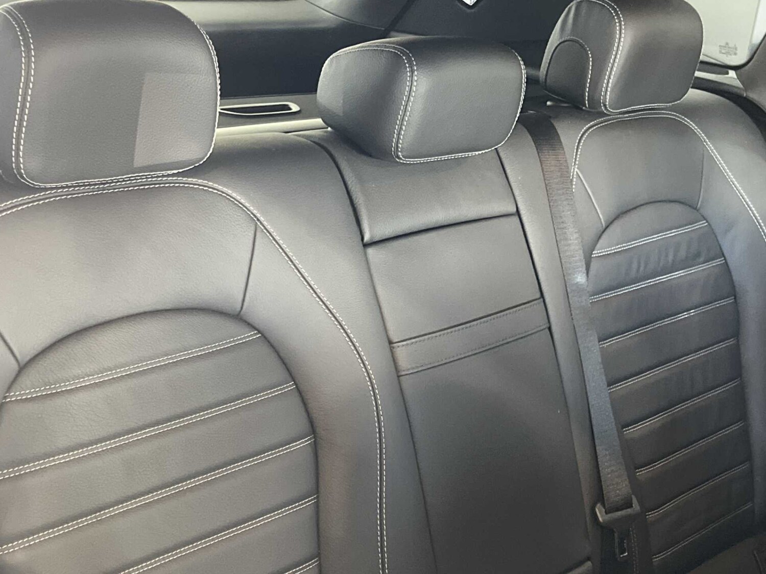 Used Mercedes-Benz GLC 2021 for sale - 76088065: Photo 16