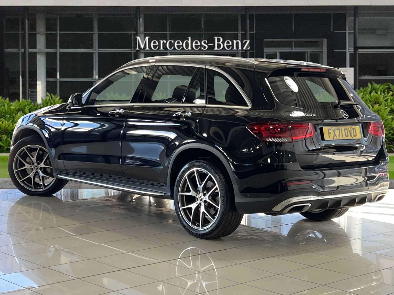 Used Mercedes-Benz GLC 2021 for sale - 76088065: Photo 2