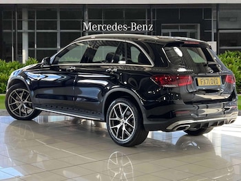 Used Mercedes-Benz GLC 2021 for sale - 76088065: Photo 2