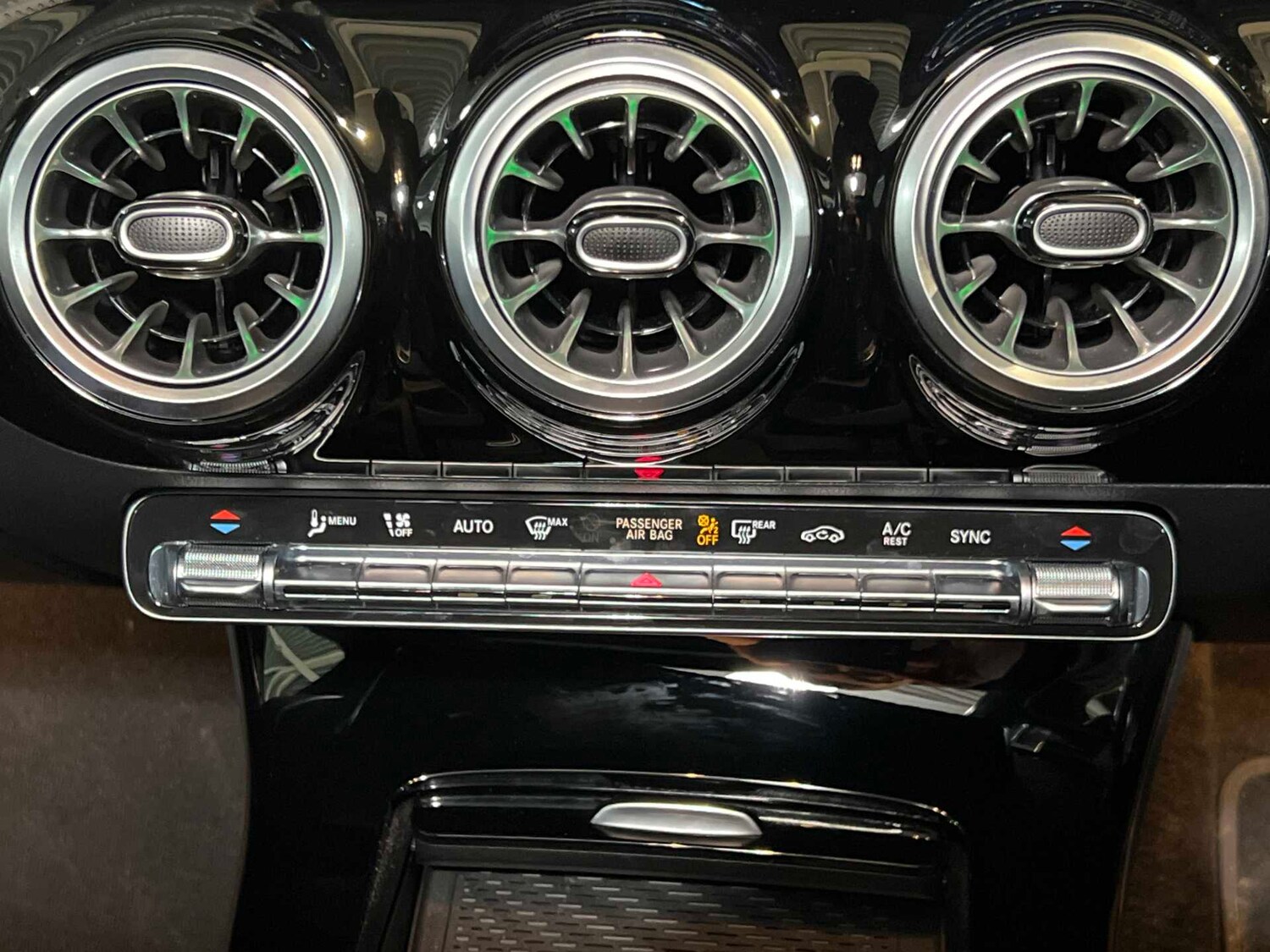 Used Mercedes-Benz CLA for sale - 77472738: Photo 21