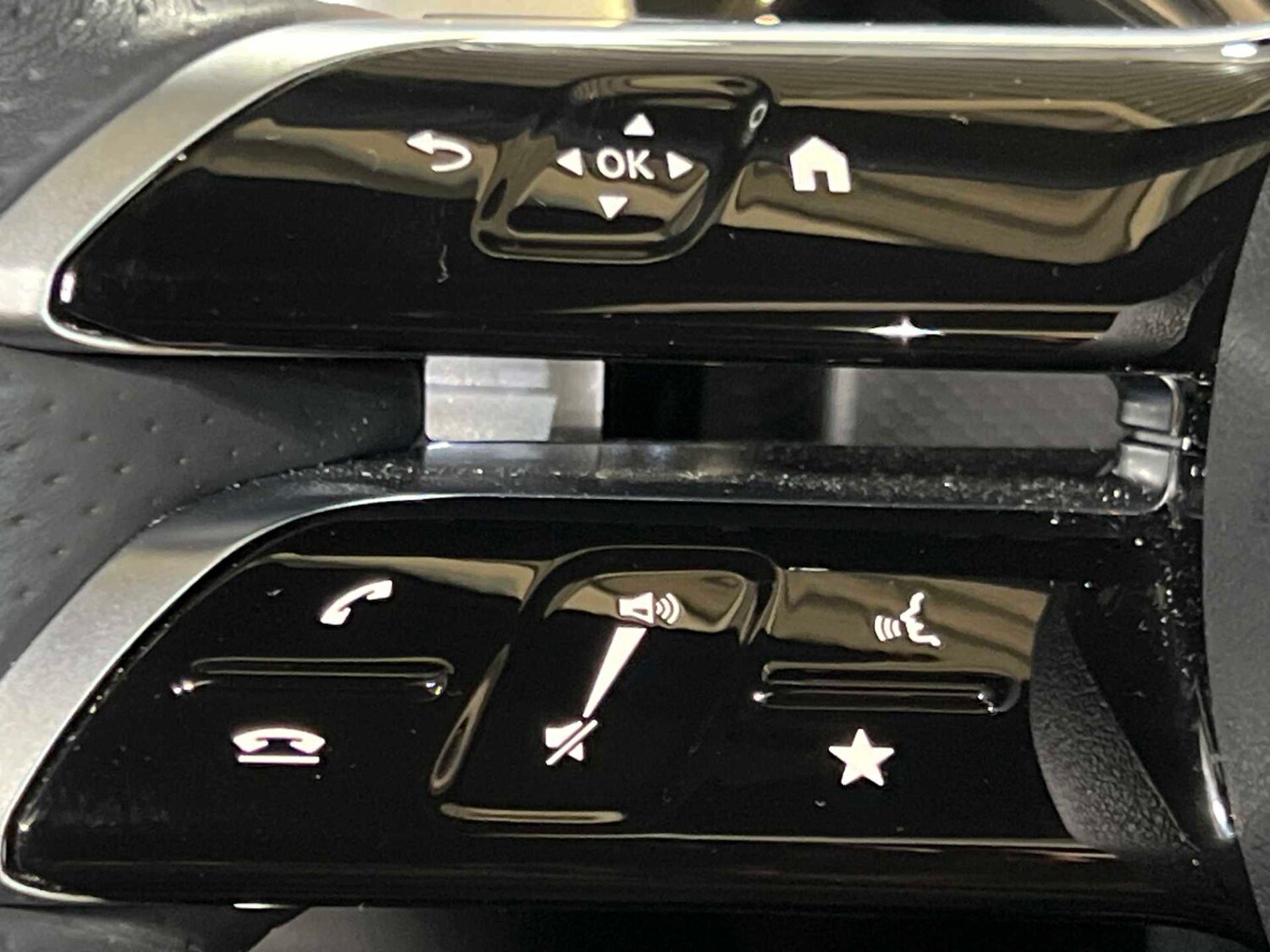 Used Mercedes-Benz CLA for sale - 77472738: Photo 32