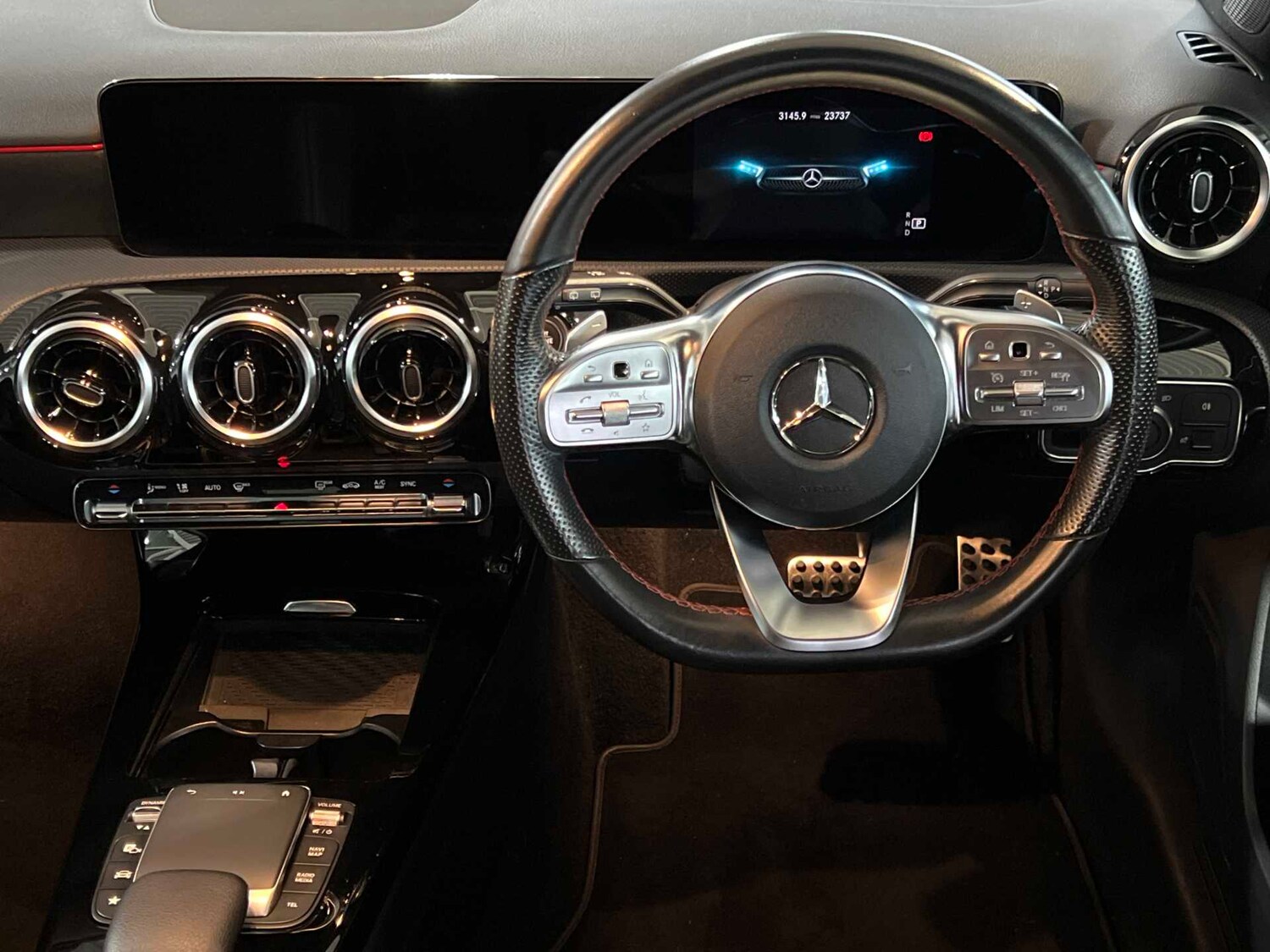 Used Mercedes-Benz A-Class 2021 for sale - 76928928: Photo 16