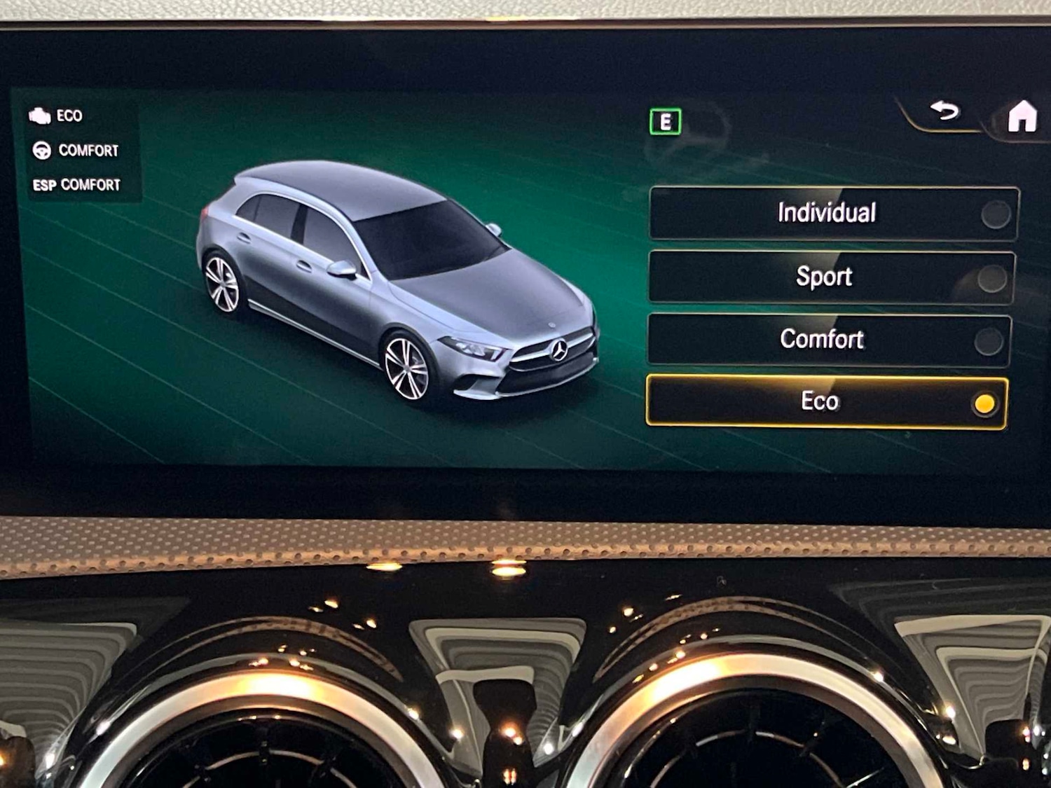 Used Mercedes-Benz A-Class 2021 for sale - 76928928: Photo 28