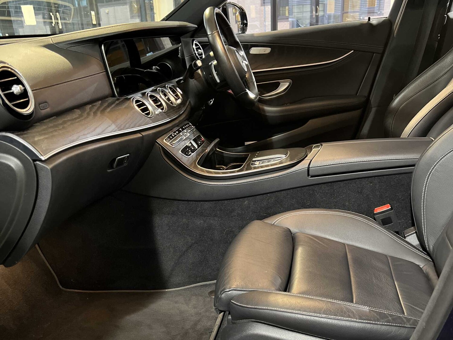 Used Mercedes-Benz E Class 2021 for sale - 77827279: Photo 21