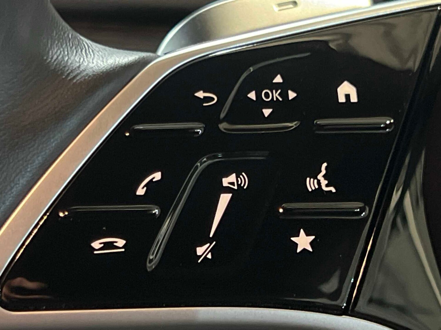 Used Mercedes-Benz GLE 2025 for sale - 76661740: Photo 31