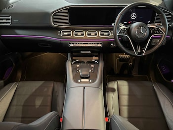 Used Mercedes-Benz GLE 2025 for sale - 76661740: Photo