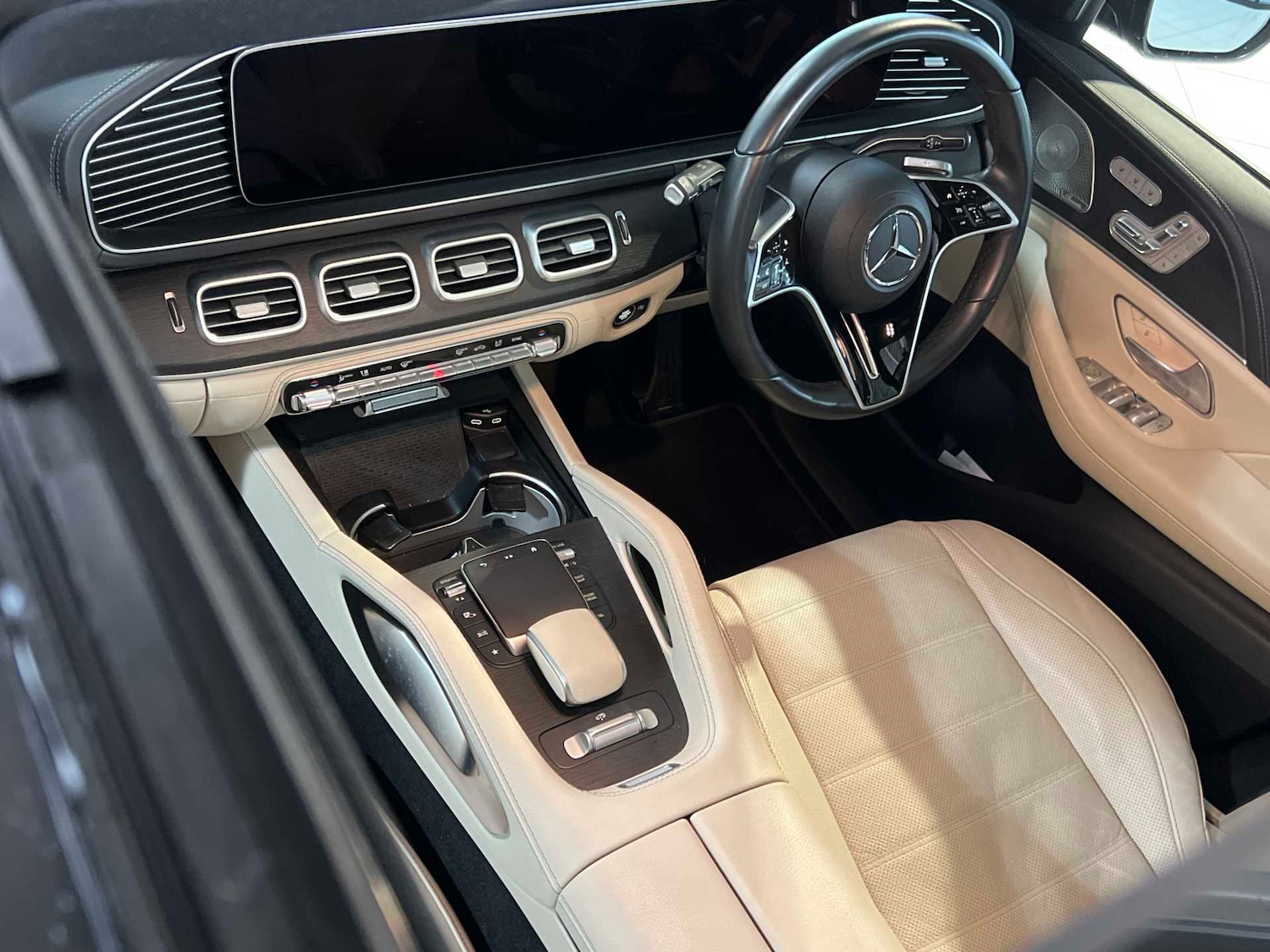 Used Mercedes-Benz GLE for sale - 76648878: Photo 4