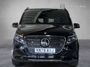 Used Mercedes-Benz V-Class 2025 for sale - 78591548: Photo