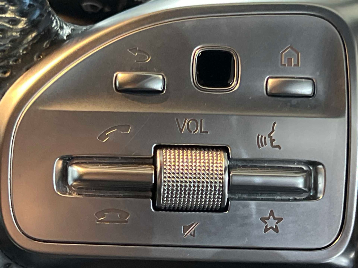 Used Mercedes-Benz EQC 2022 for sale - 76661904: Photo 31