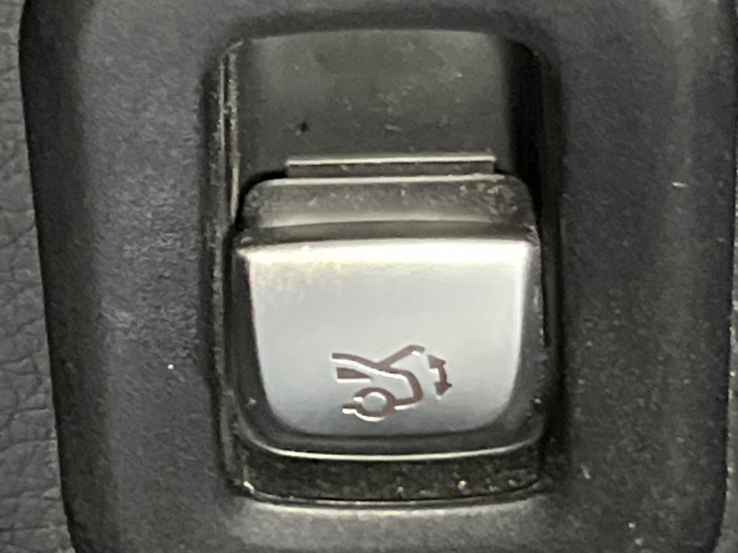 Used Mercedes-Benz EQC 2022 for sale - 76661904: Photo 35