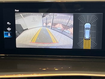 Used Mercedes-Benz EQC 2022 for sale - 76661904: Photo