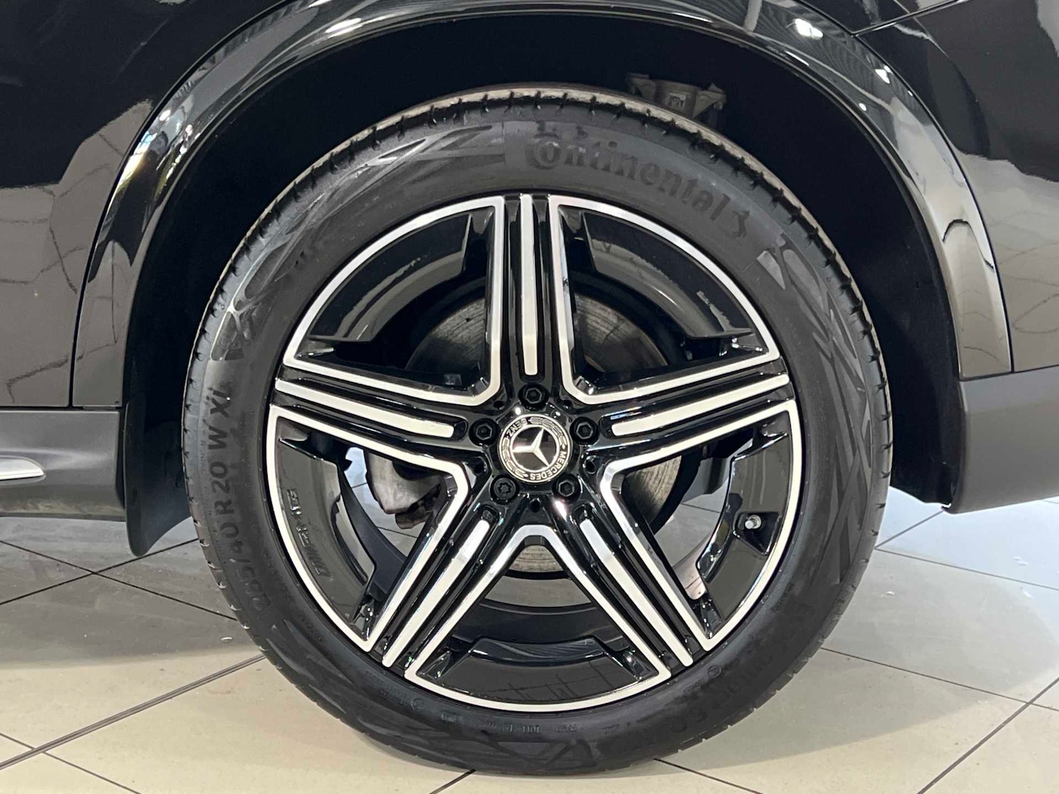 Used Mercedes-Benz GLC 2024 for sale - 76648927: Photo 11