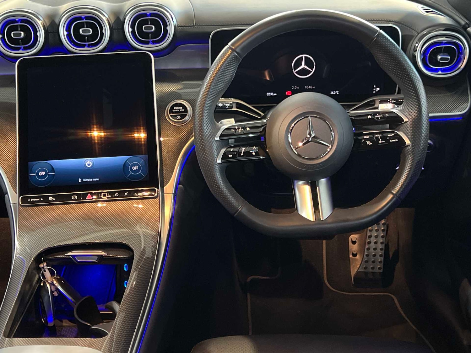 Used Mercedes-Benz GLC 2024 for sale - 76648927: Photo 17