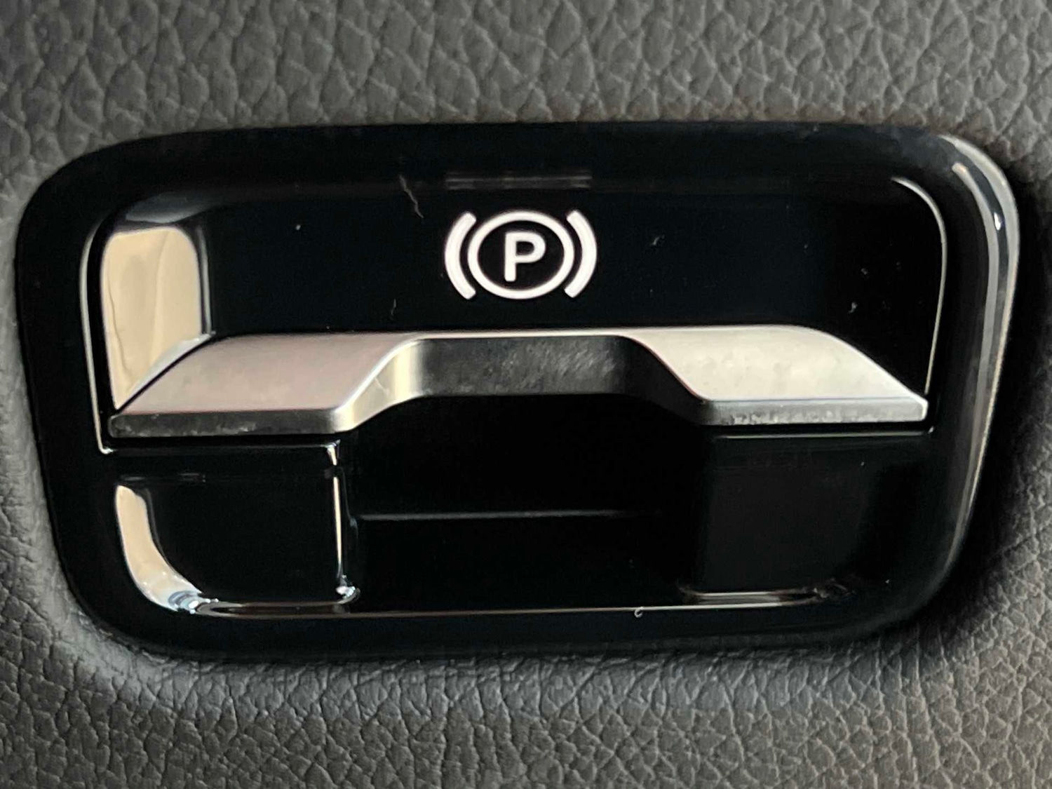 Used Mercedes-Benz GLC 2024 for sale - 76648927: Photo 22