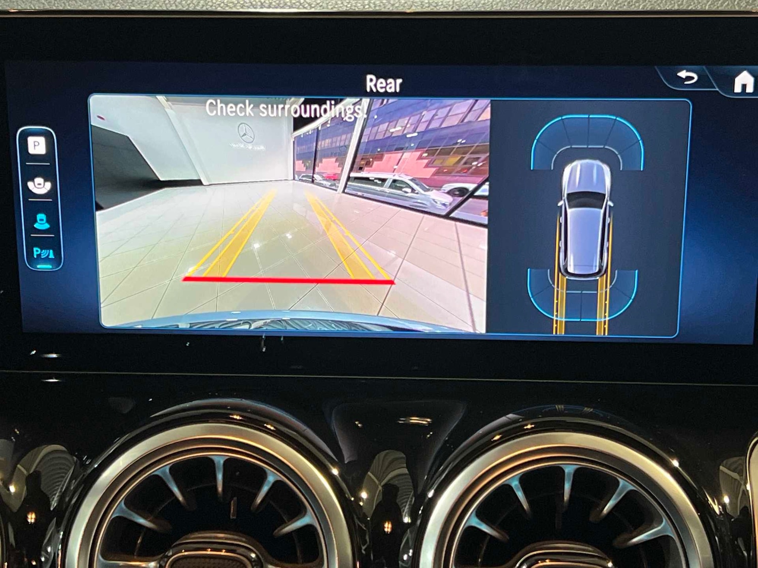 Used Mercedes-Benz GLB 2024 for sale - 76501763: Photo 4