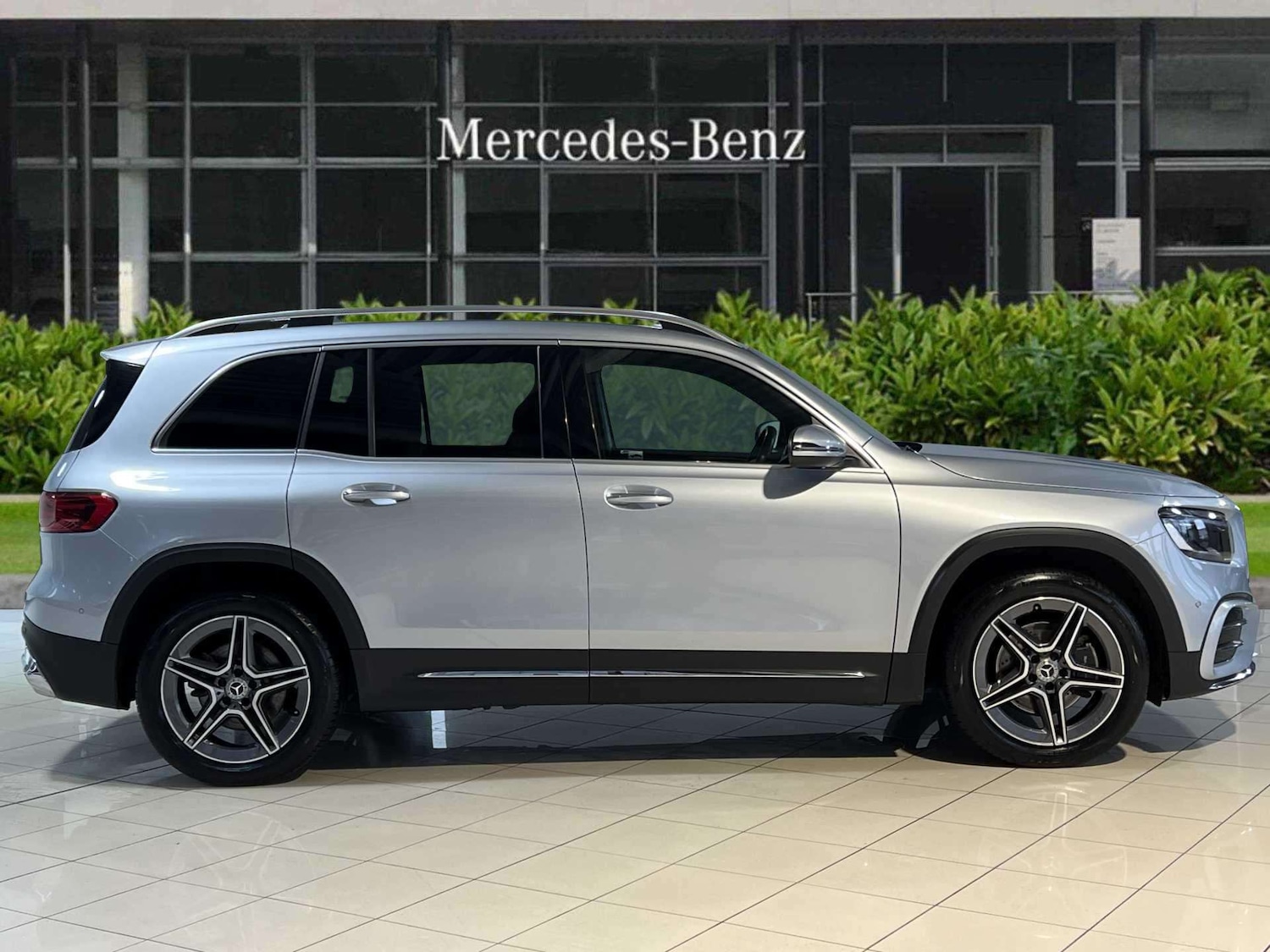 Used Mercedes-Benz GLB 2024 for sale - 76501763: Photo 5