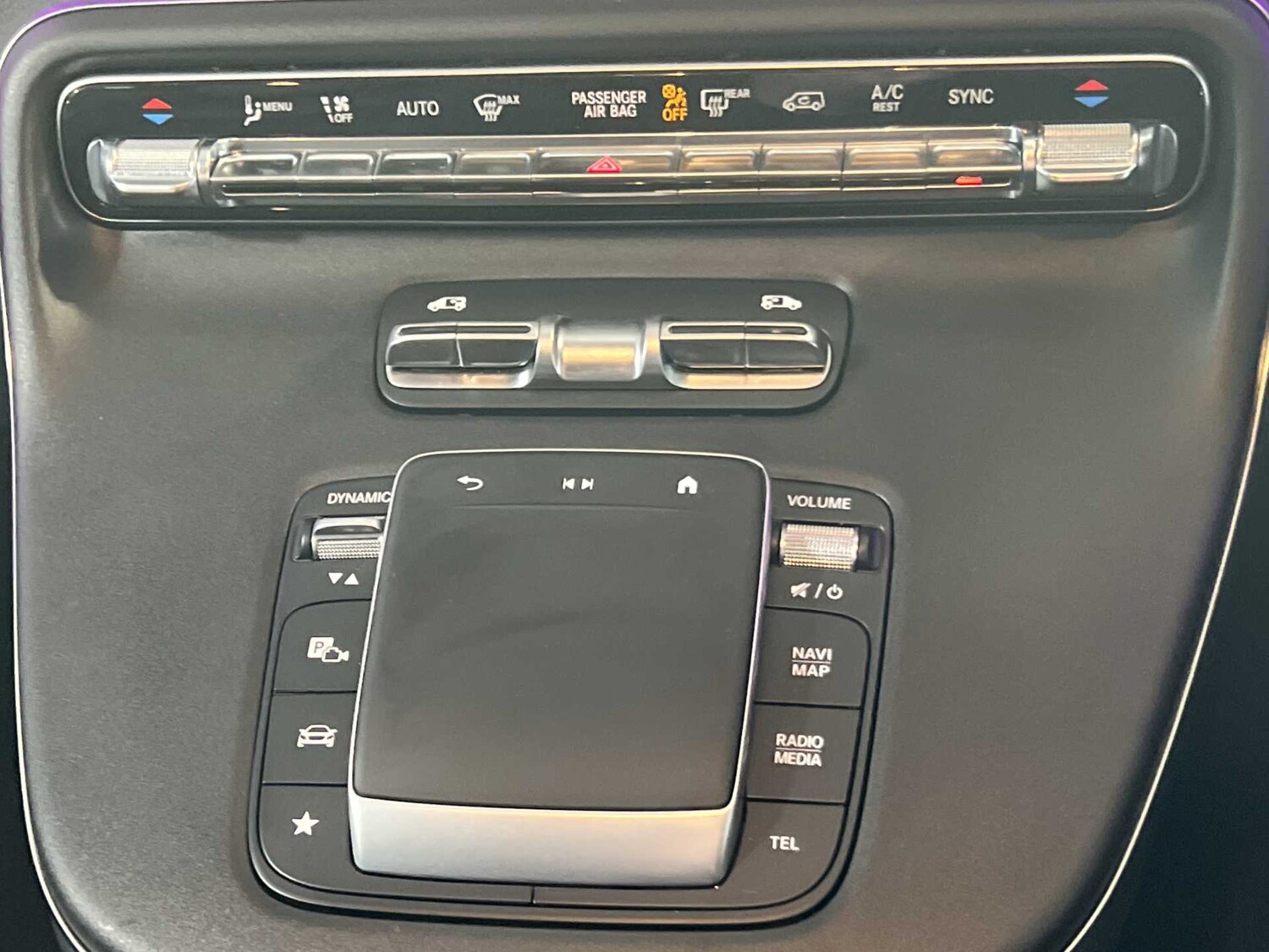 Used Mercedes-Benz V-Class 2025 for sale - 77740848: Photo 34