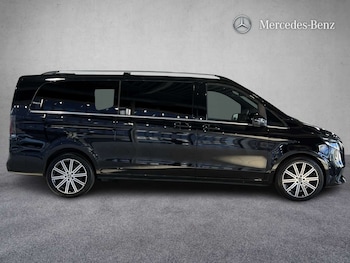 Used Mercedes-Benz V-Class 2025 for sale - 77740848: Photo