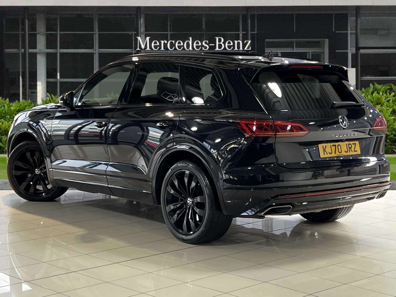 Used Volkswagen Touareg 2021 for sale - 77527073: Photo 2