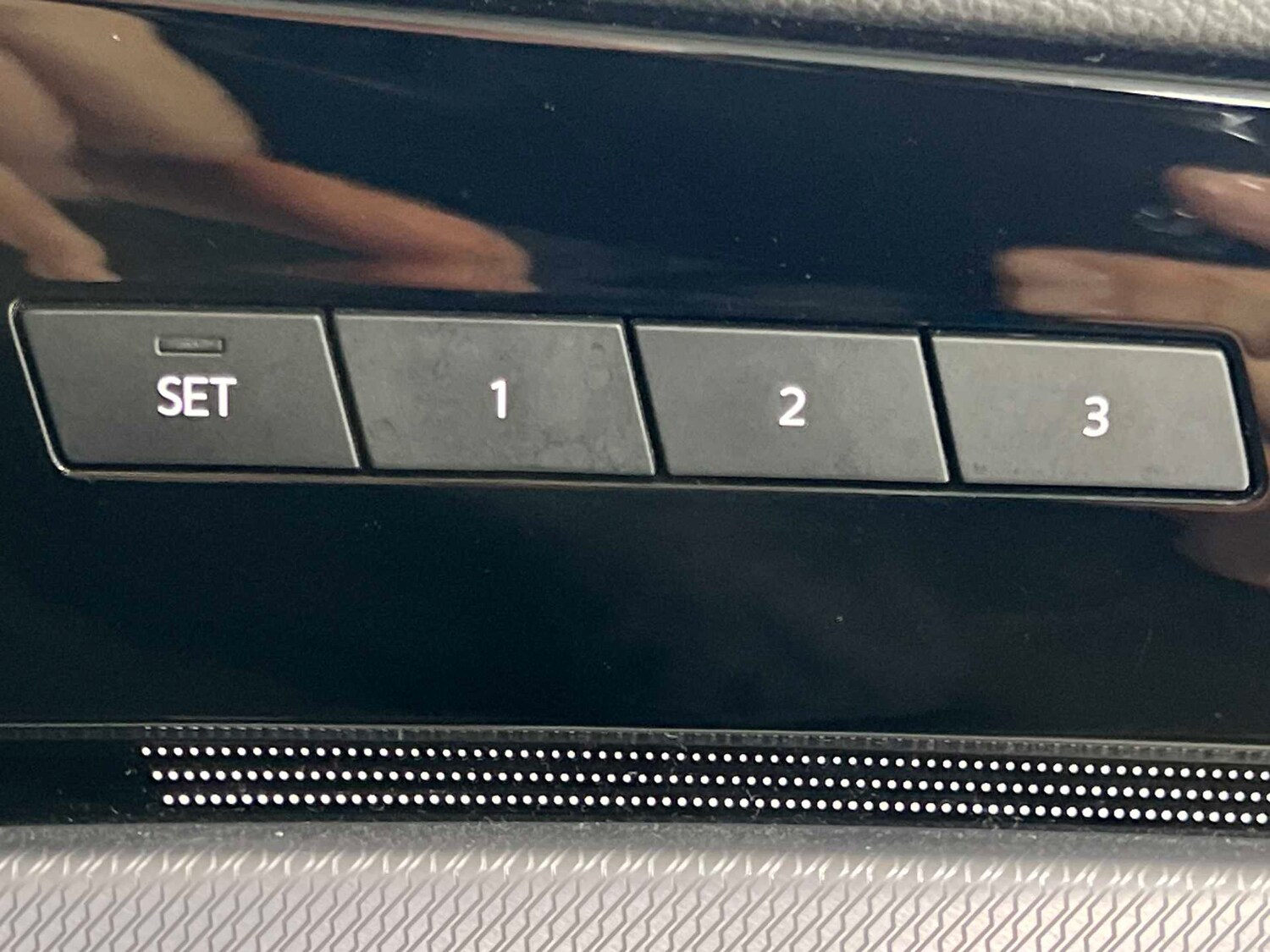 Used Volkswagen Touareg 2021 for sale - 77527073: Photo 27