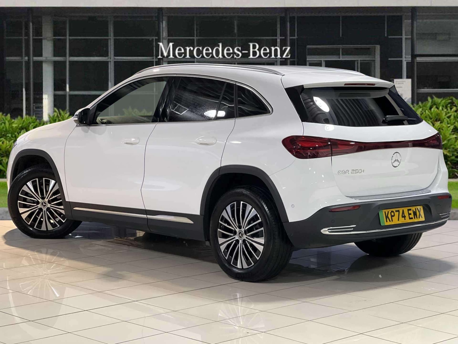 Used Mercedes-Benz EQA 2024 for sale - 77058269: Photo 2