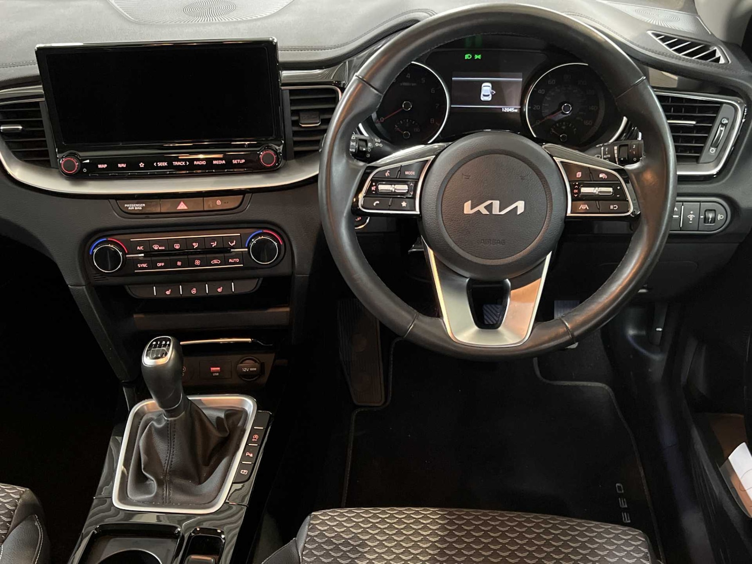 Used Kia XCeed 2023 for sale - 76141754: Photo 16