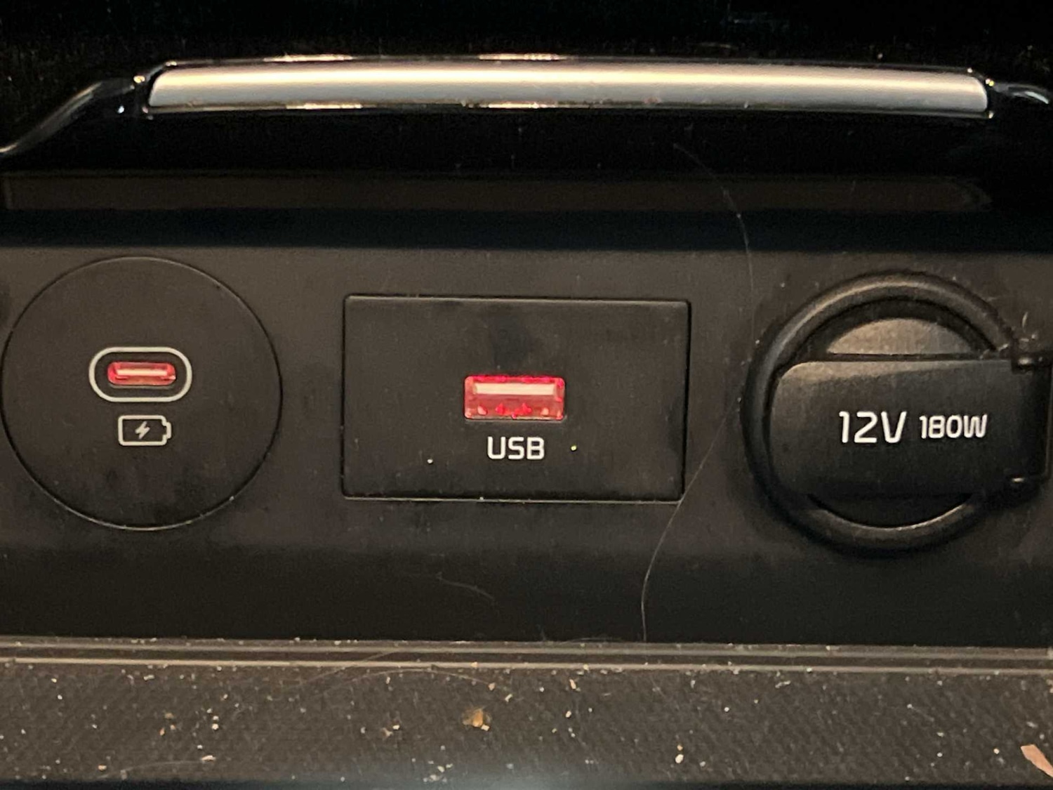 Used Kia XCeed 2023 for sale - 76141754: Photo 28