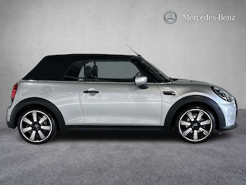 Used MINI Convertible 2024 for sale - 78913660: Photo