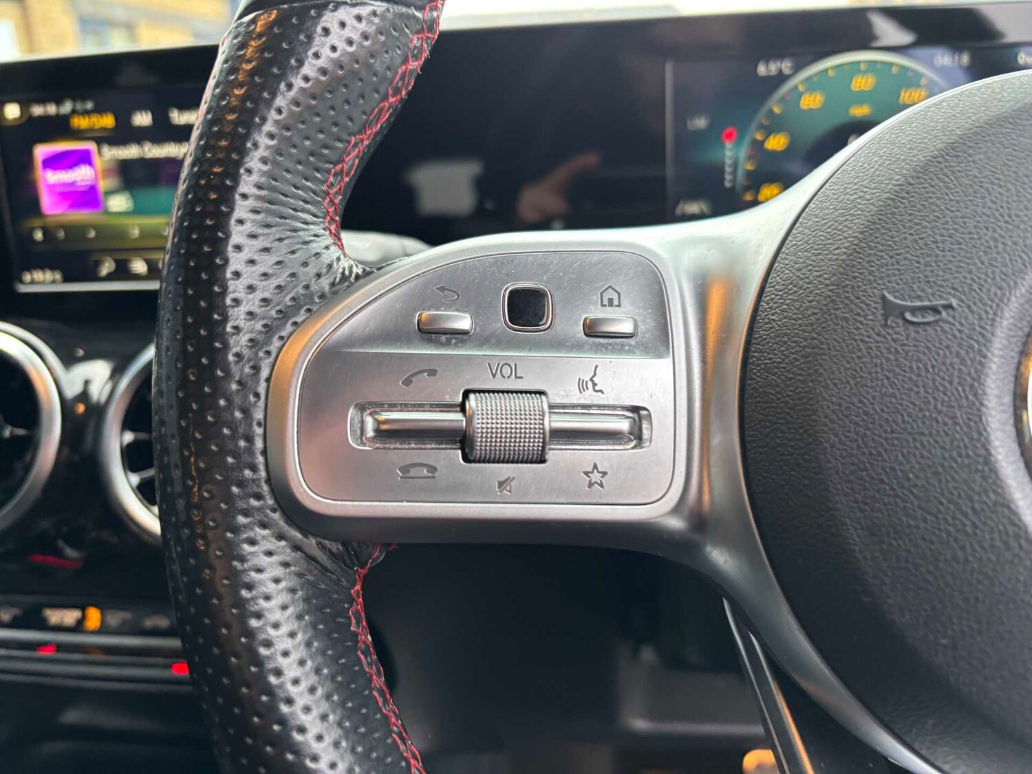 Used Mercedes-Benz GLB 2021 for sale - 77674688: Photo 15