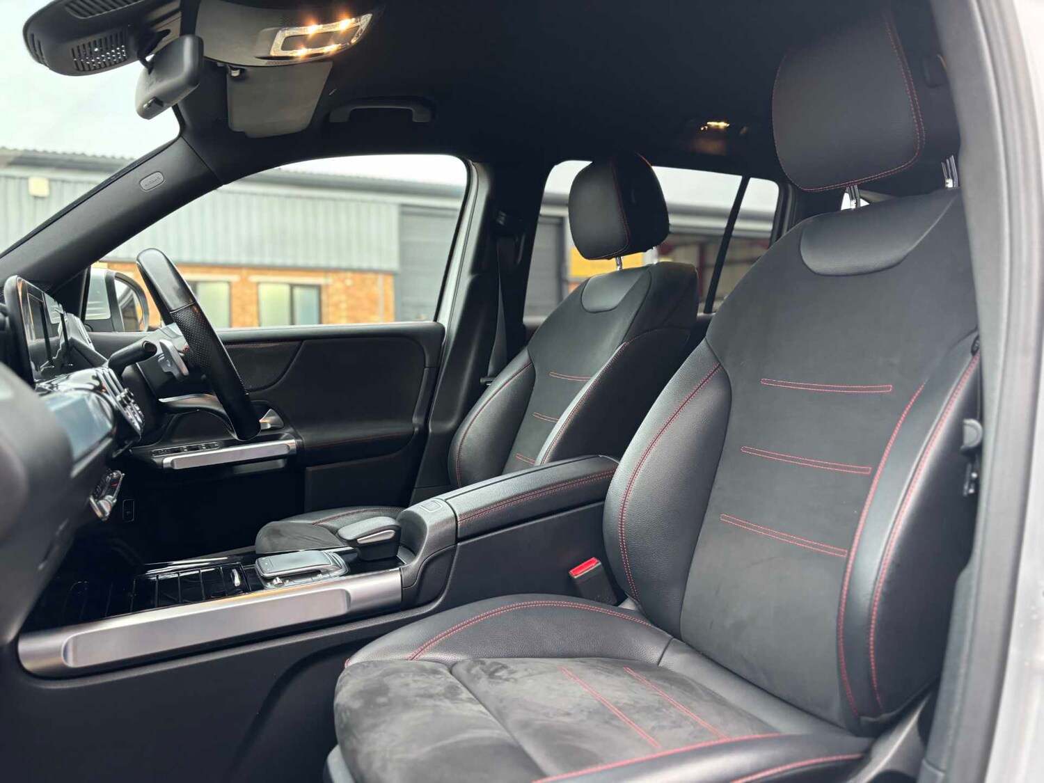 Used Mercedes-Benz GLB 2021 for sale - 77674688: Photo 23