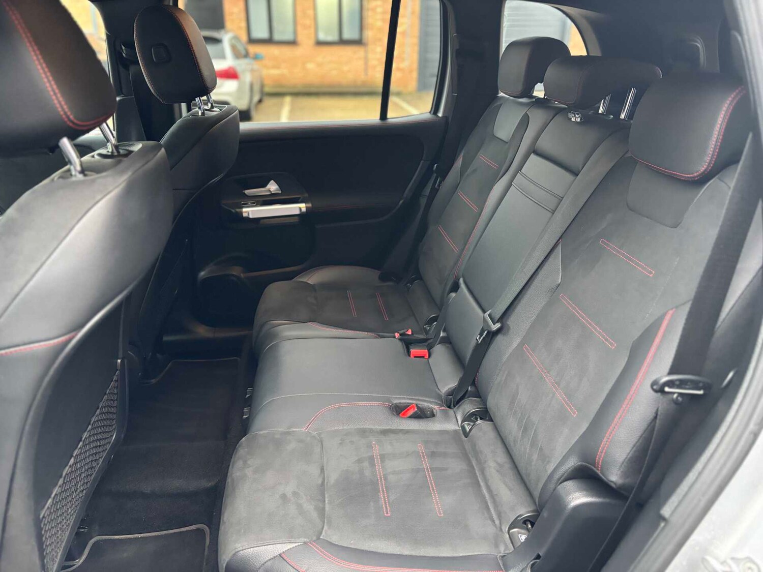 Used Mercedes-Benz GLB 2021 for sale - 77674688: Photo 24