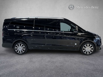 Used Mercedes-Benz V-Class 2025 for sale - 77741034: Photo