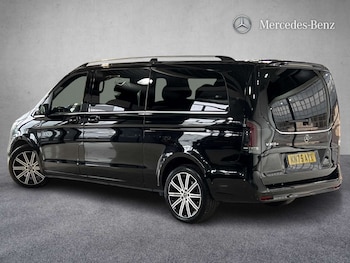 Used Mercedes-Benz V-Class 2025 for sale - 78507608: Photo