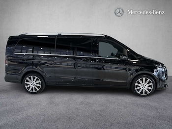 Used Mercedes-Benz V-Class 2025 for sale - 78507608: Photo