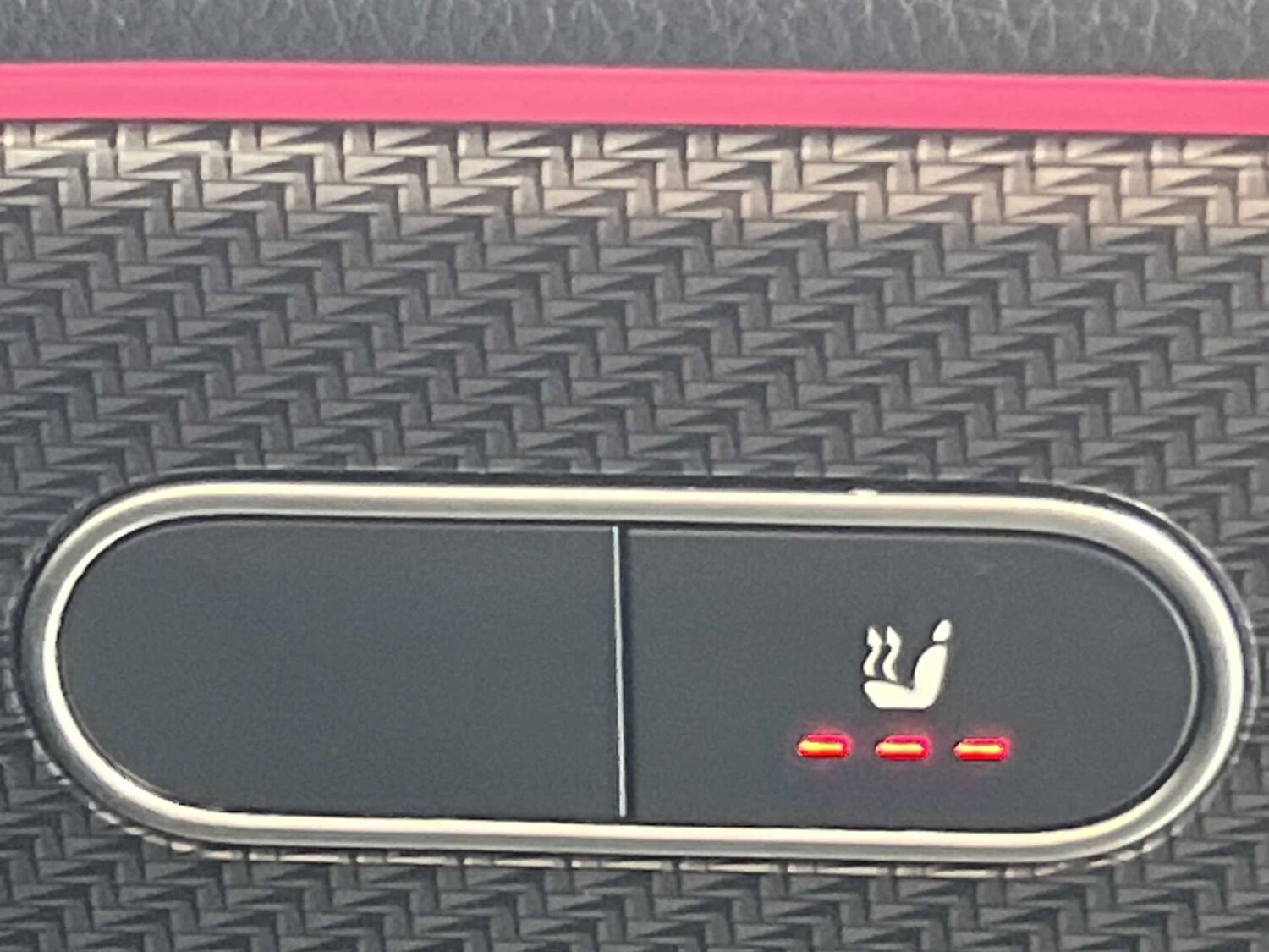 Used Mercedes-Benz GLB 2023 for sale - 77996209: Photo 29