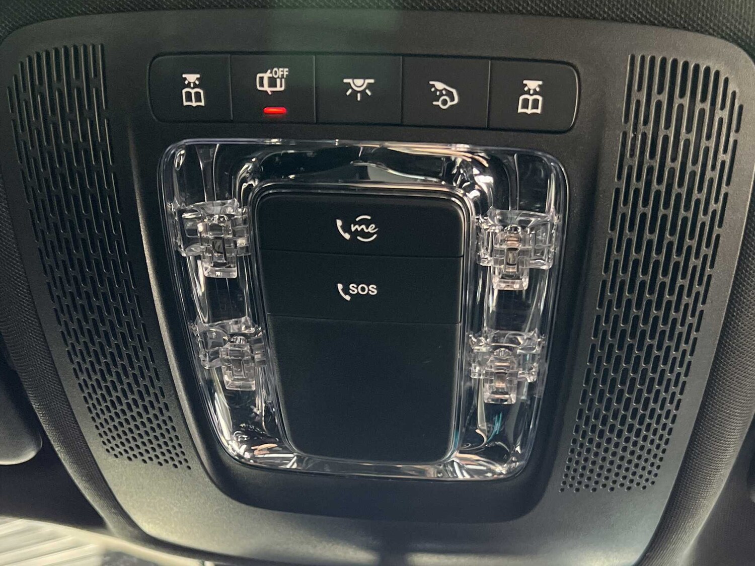 Used Mercedes-Benz GLB 2023 for sale - 77996209: Photo 32