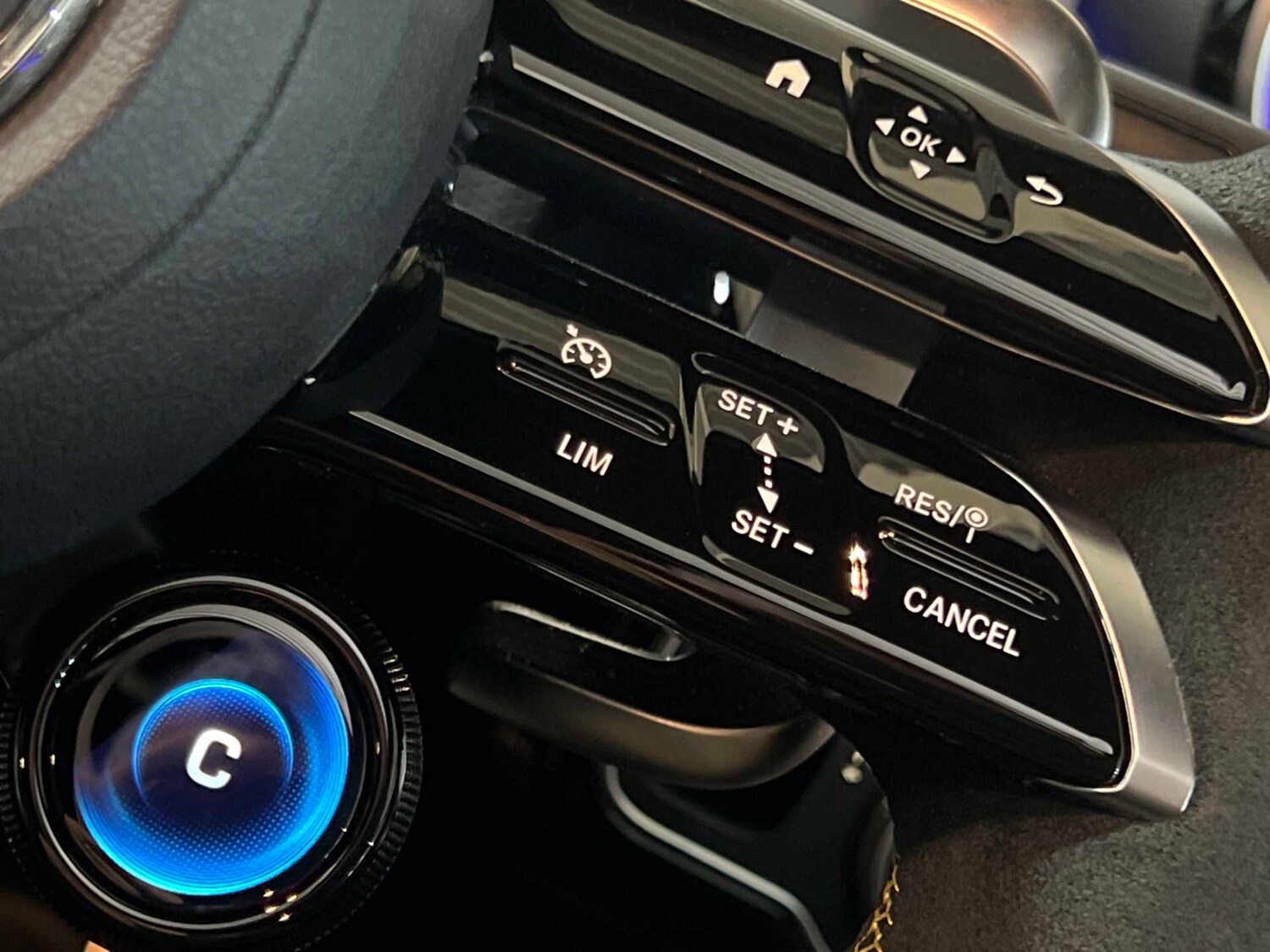 Used Mercedes-Benz CLA for sale - 77361301: Photo 32