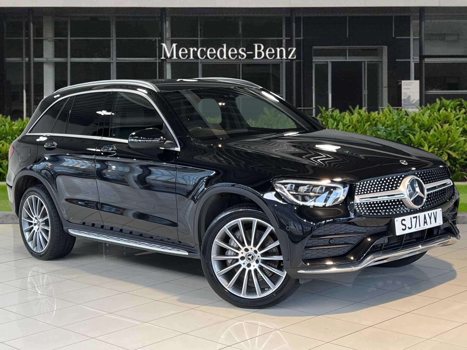 Used Mercedes-Benz GLC 2021 for sale - 76929104: Photo 1