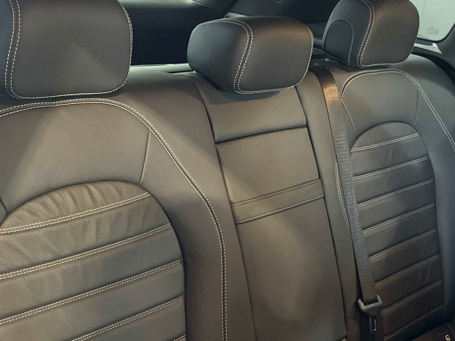 Used Mercedes-Benz GLC 2021 for sale - 76929104: Photo 16