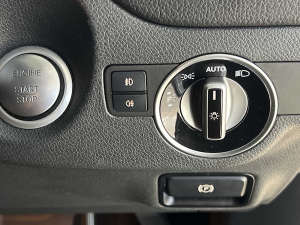 Used Mercedes-Benz GLA 2019 for sale - 76339519: Photo 34