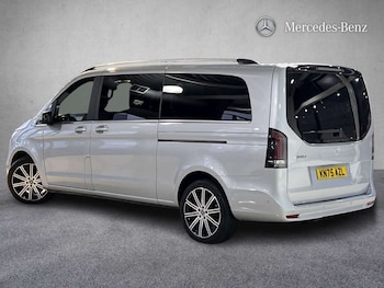 Used Mercedes-Benz V-Class 2025 for sale - 77859445: Photo