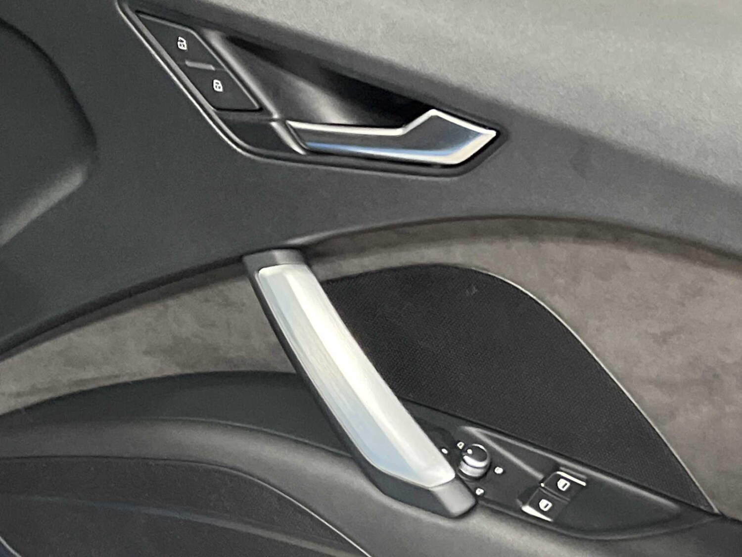 Used Audi TT for sale - 77862045: Photo 14