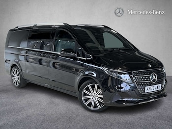 Used Mercedes-Benz V-Class 2025 for sale - 78550784: Photo
